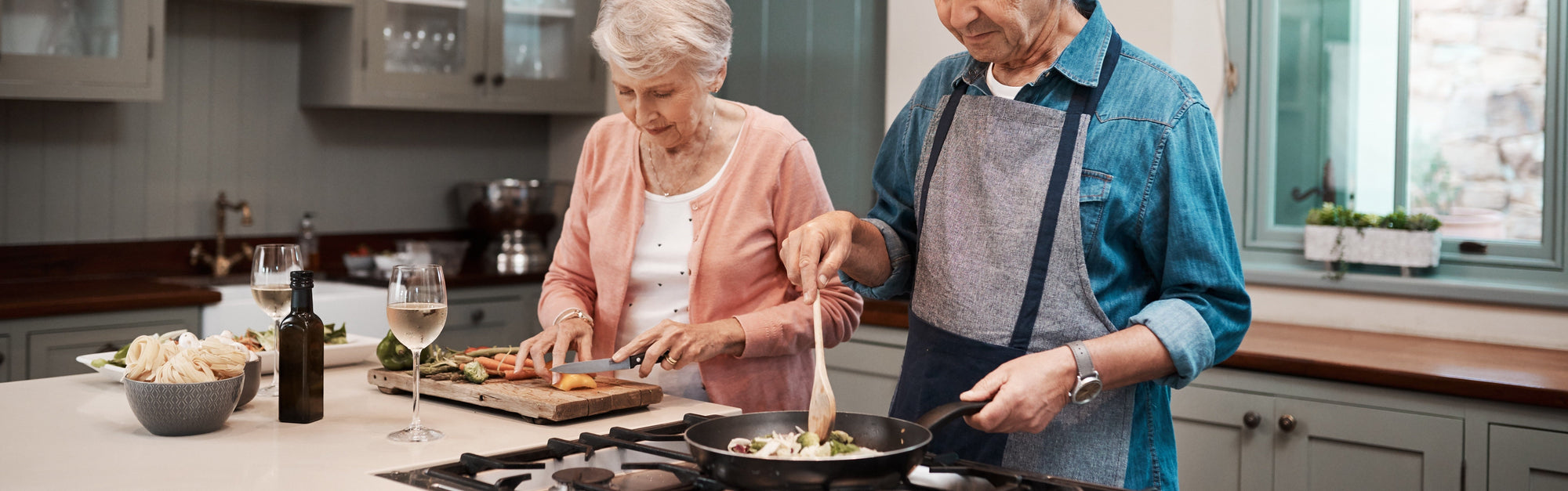 Cook In Home Cooking at Home Could Lower Dementia Risk - Life Code